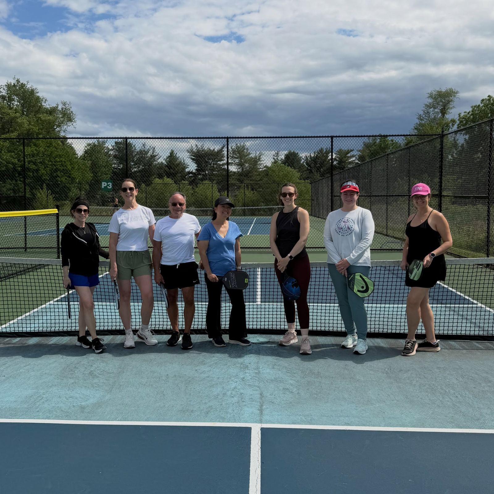 A busy Universal Rackets pickleball clinic in action